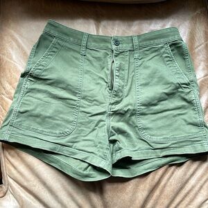 Madewell Curvy Fatigue Shorts size 28
